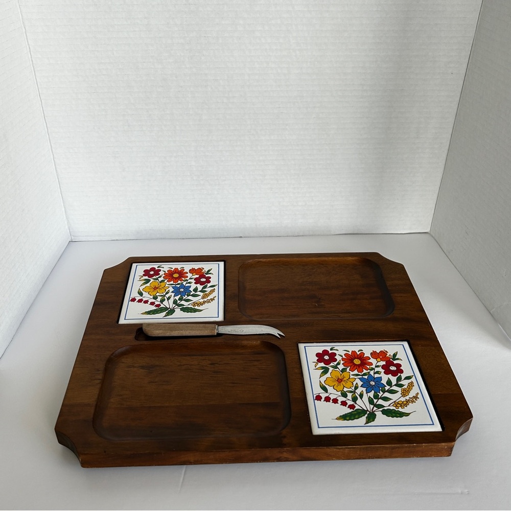 Vintage Wooden Charcuterie Cheese Board with  Retro Floral Tiles